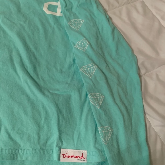 Turquoise Diamond Supply T - Picture 2 of 3